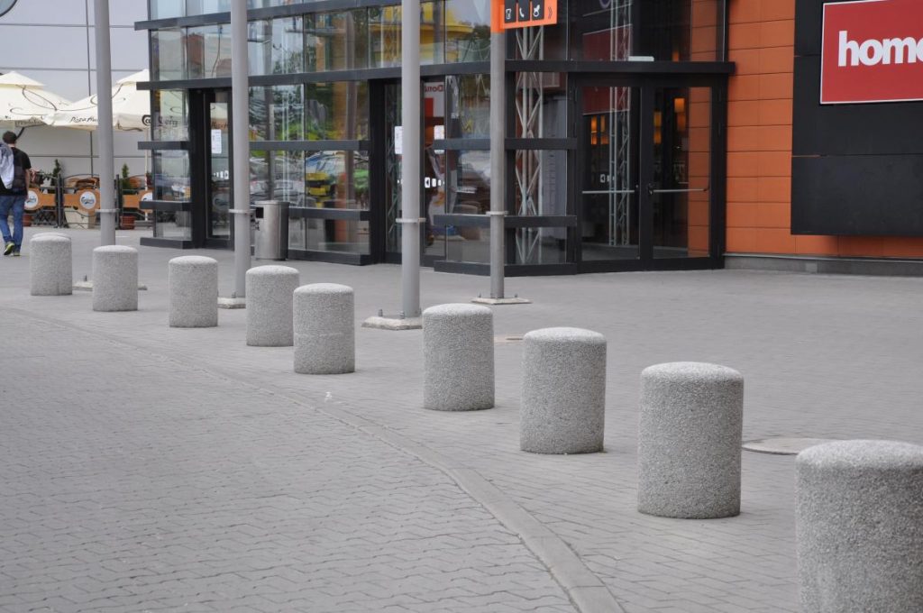 Concrete parking bollards Opole